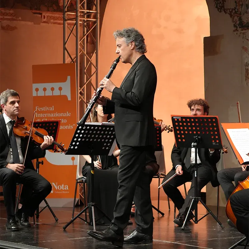 Concerto Three Clarinets and an Orchestra elenco