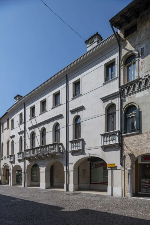 Palazzo Mantica dettaglio