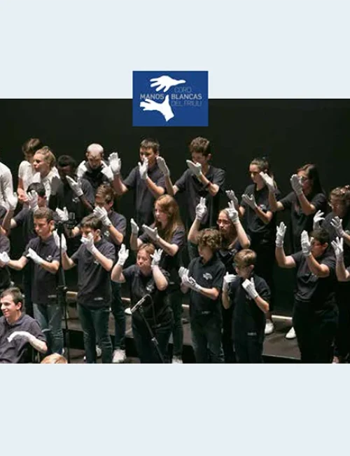 Coro Manos Blancas elenco