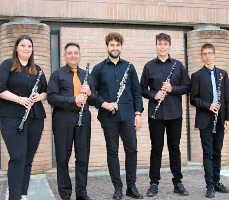 Clarinoir e Naonis Clarinet Ensemble CLARINOIR AND FRIENDS elenco